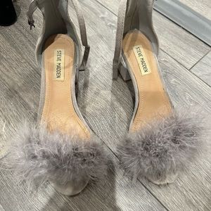 Steve madden sandals with fur